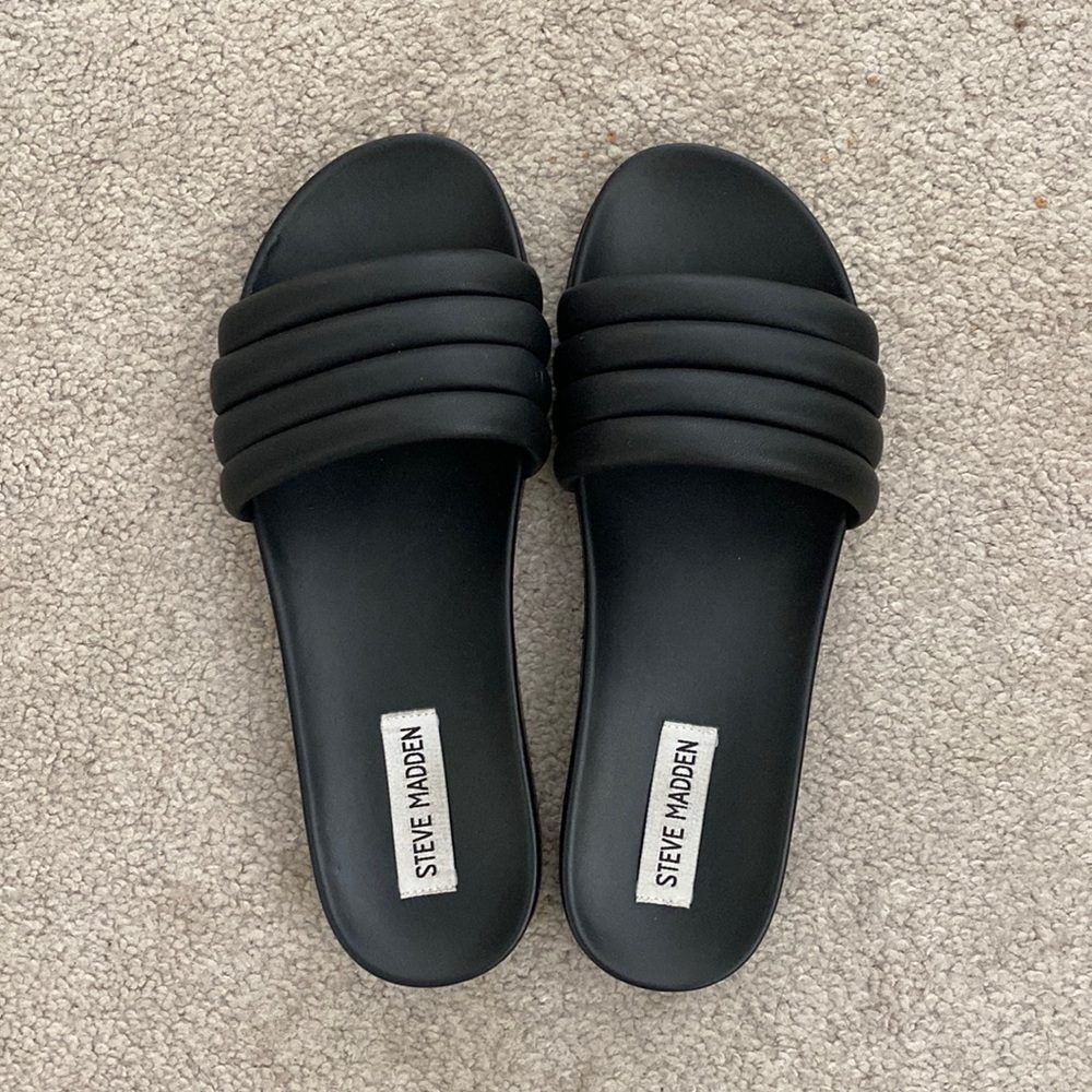 Steve Madden sandals